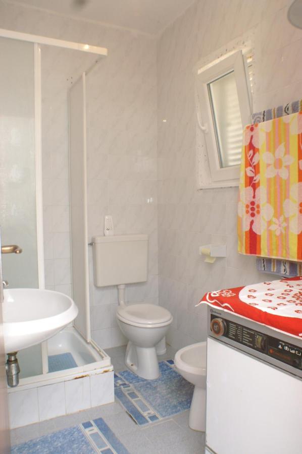 Apartment Zubovici 4125B Dış mekan fotoğraf